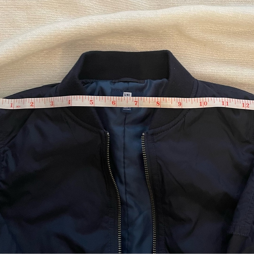 NEW Uniqlo Kids Bomber Style Jacket, US 5T, Unisex Boy Girl, Navy Lightweight. - Picture 6 of 6